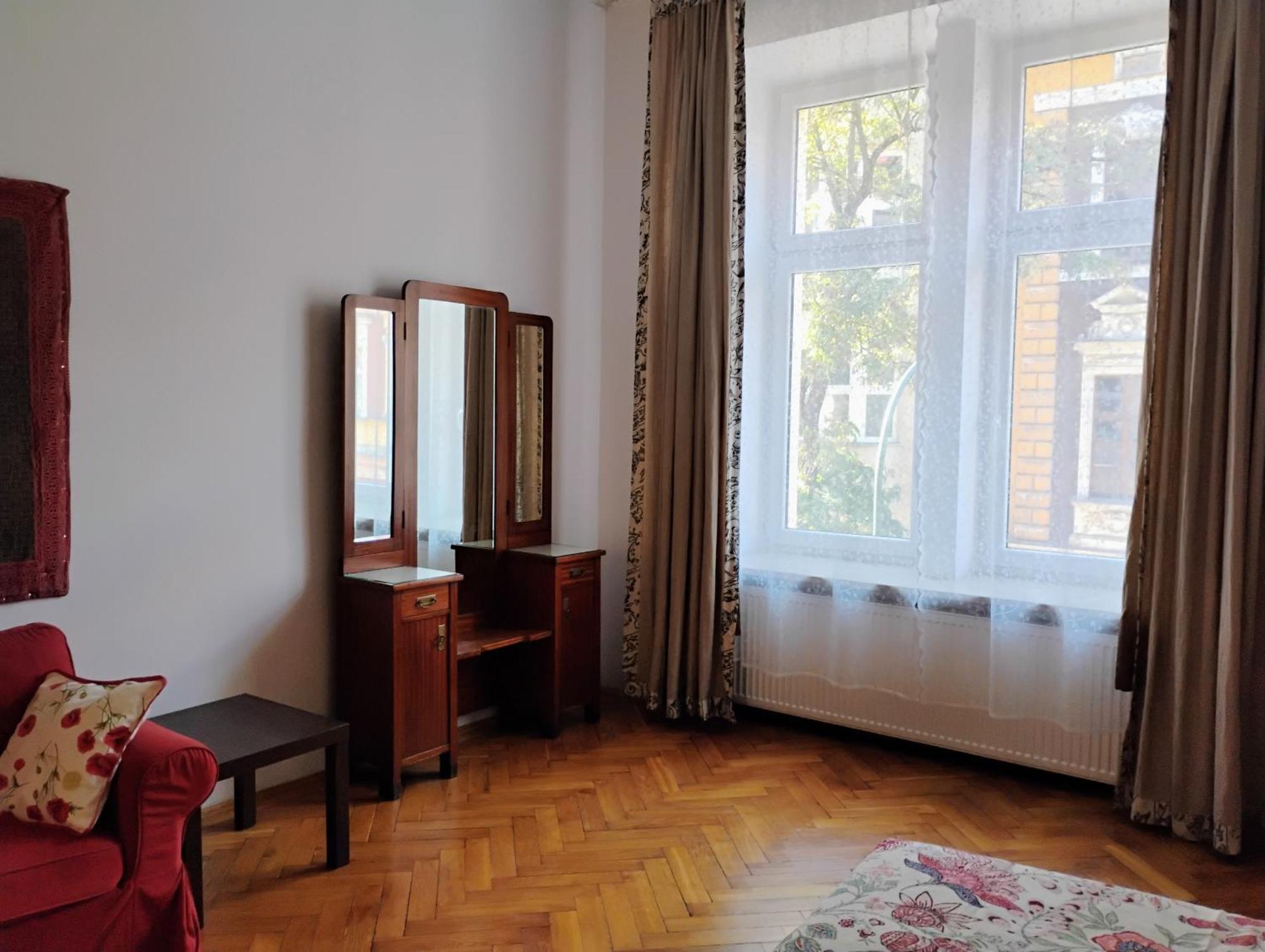 Apartament Rozy Cracóvia Exterior foto