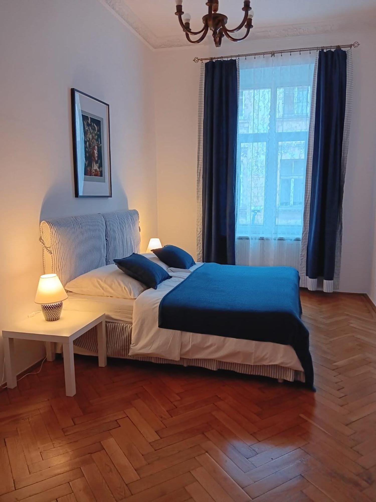 Apartament Rozy Cracóvia Exterior foto